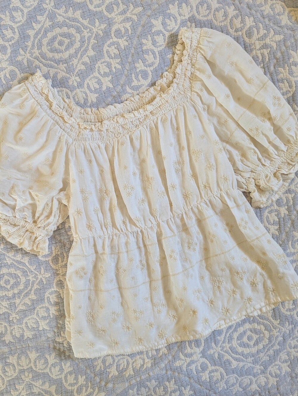 Old Navy Cream Embroidered Blouse